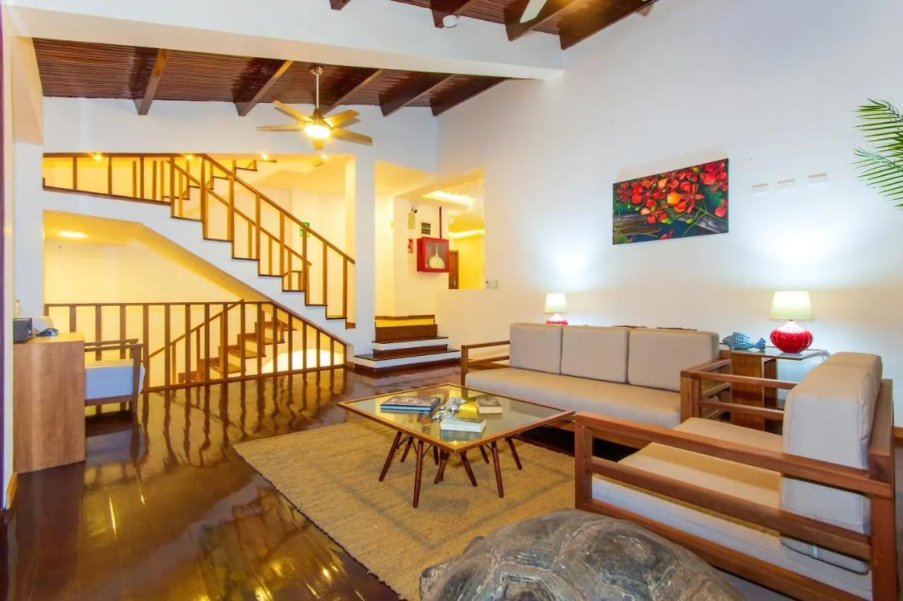 بويرتو أيورا Hotel Boutique Acacia بويرتو أيورا