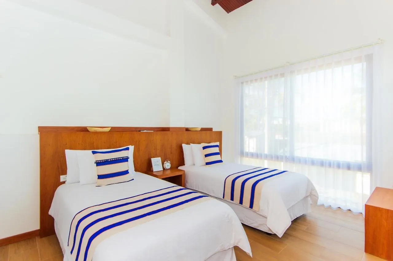 Hotel Boutique Acacia Puerto Ayora   Puerto Ayora (Galapagos Islands)