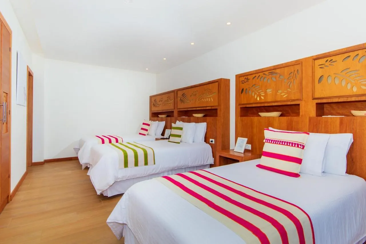 Hotel Boutique Acacia Puerto Ayora  Ecuador
